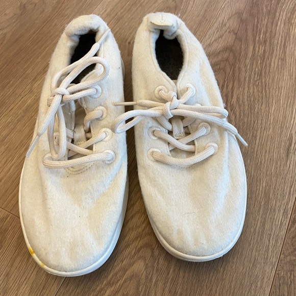 Allbirds Merino Wool Runners - Picture 7 of 8